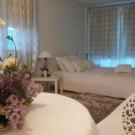 B&B Luna Bianca Bed & Breakfast Trecastelli