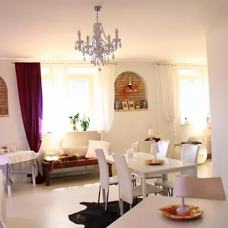 Bed & Breakfast Luna Bianca 3*