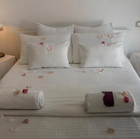 B&B Luna Bianca Bed & Breakfast
