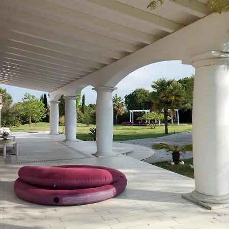 Bed & Breakfast Luna Bianca 3*
